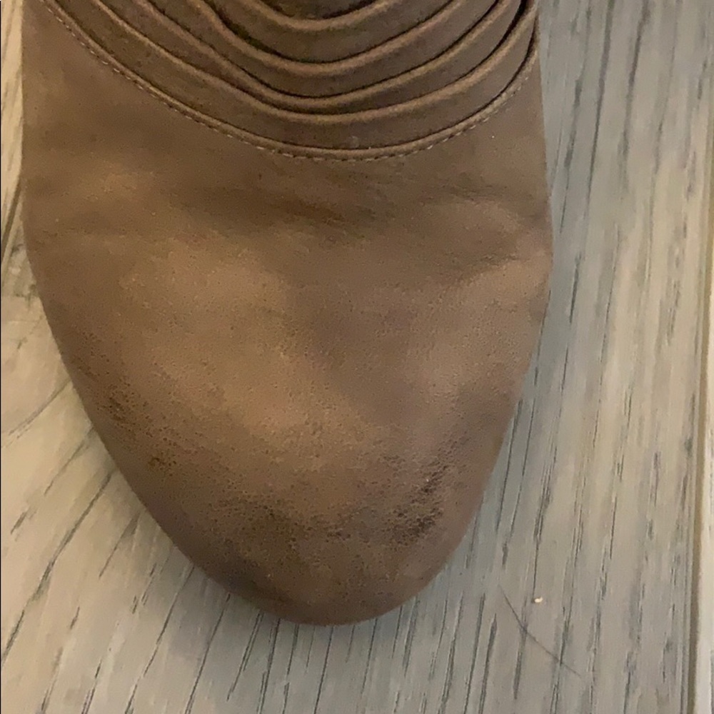 Booties - Picture 3 of 5